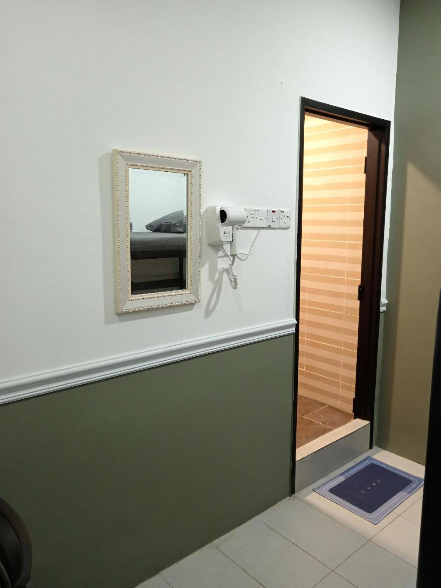 Hotel Seri Intan Tampin Kültér fotó